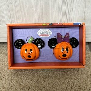 Mickey and Minnie Pumpkin Salt and Pepper Shakers